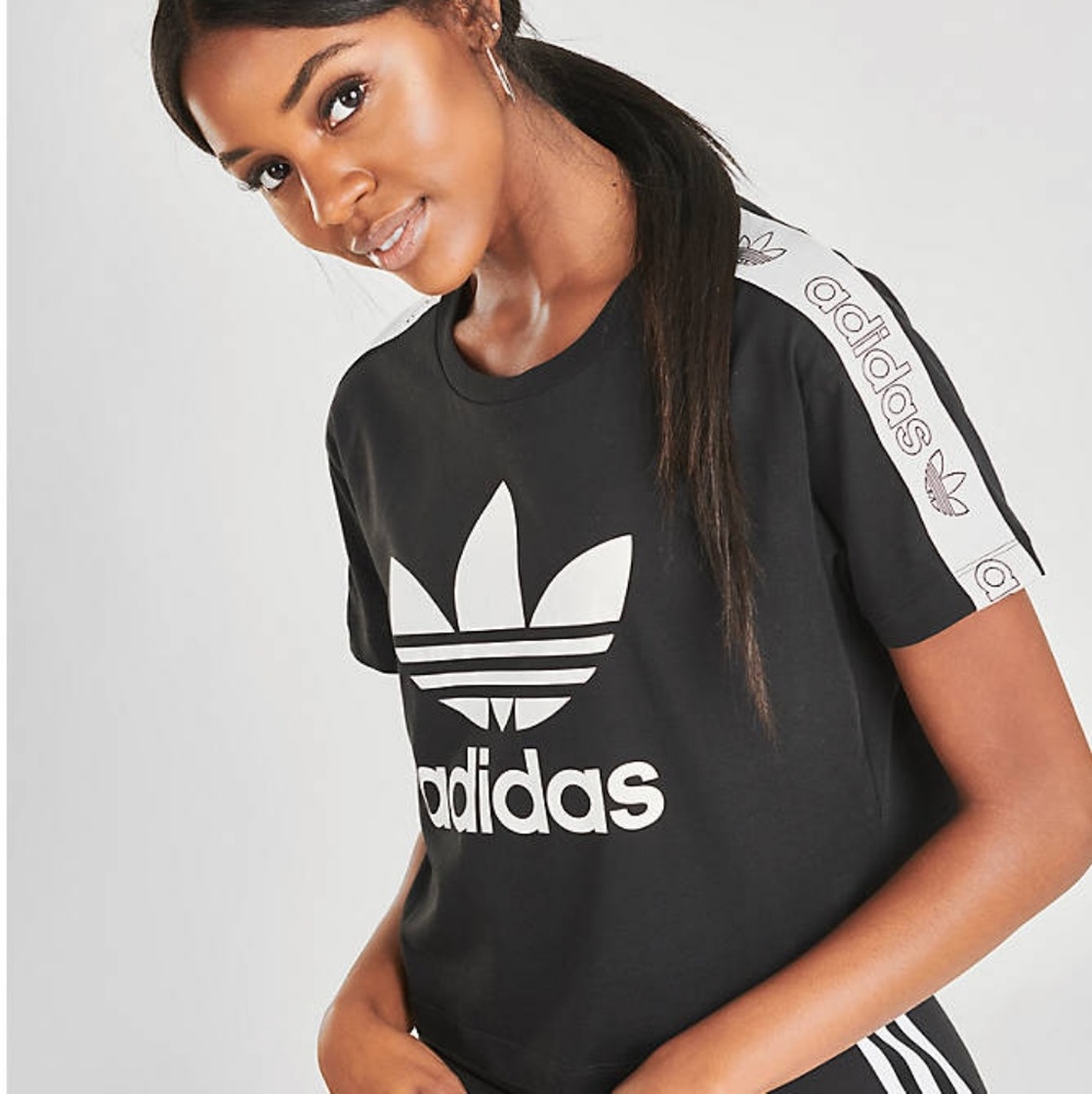 Adidas Printed-Logo Cropped Tee - Picture 5 of 8